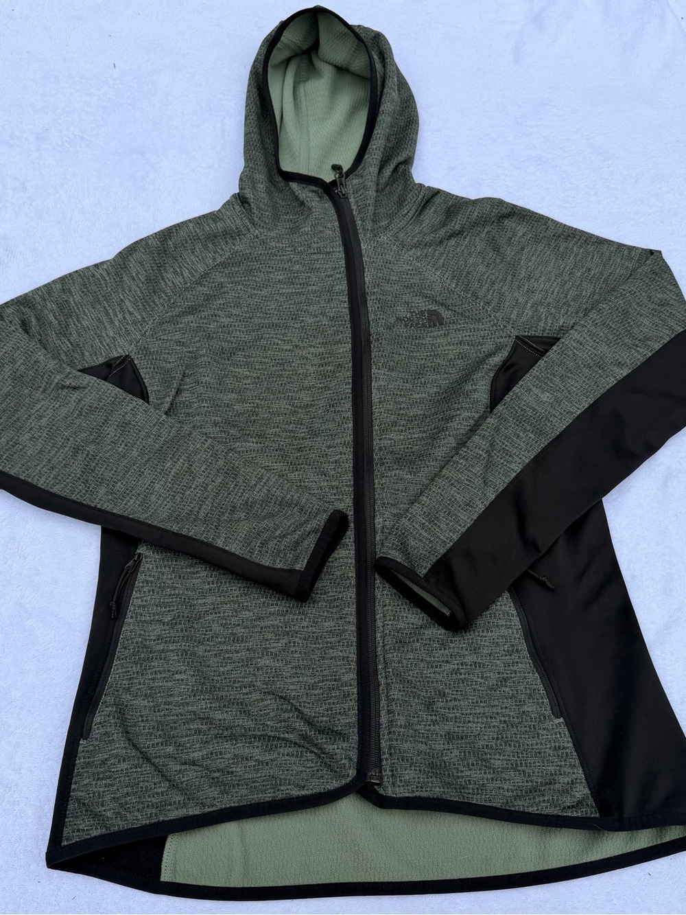 The North Face Women’s Olive Green Arcata Hoodie